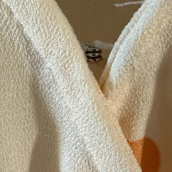 Lauren Conrad flutter sleeve midi dress. Size 3X. Light peach with large circles - Picture 5 of 8